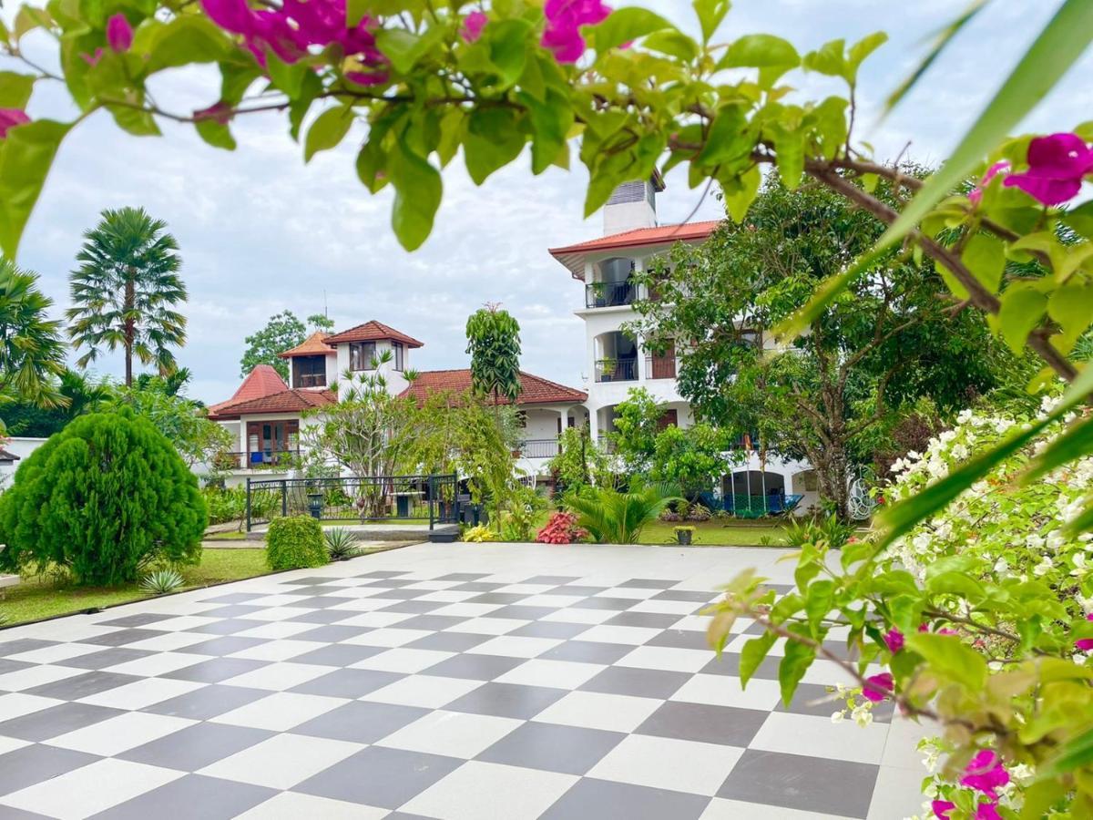 Elegant Hotel Κάντι Εξωτερικό φωτογραφία