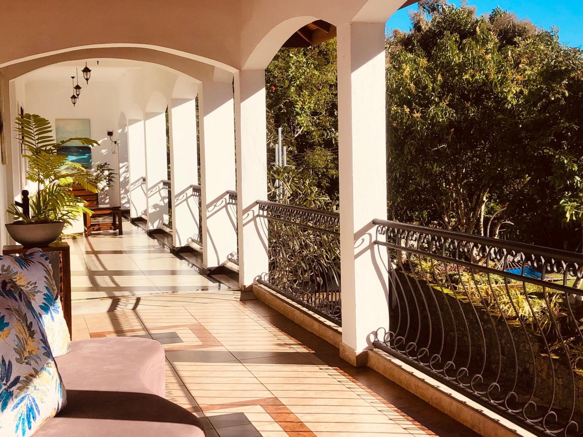 Elegant Hotel Κάντι Εξωτερικό φωτογραφία