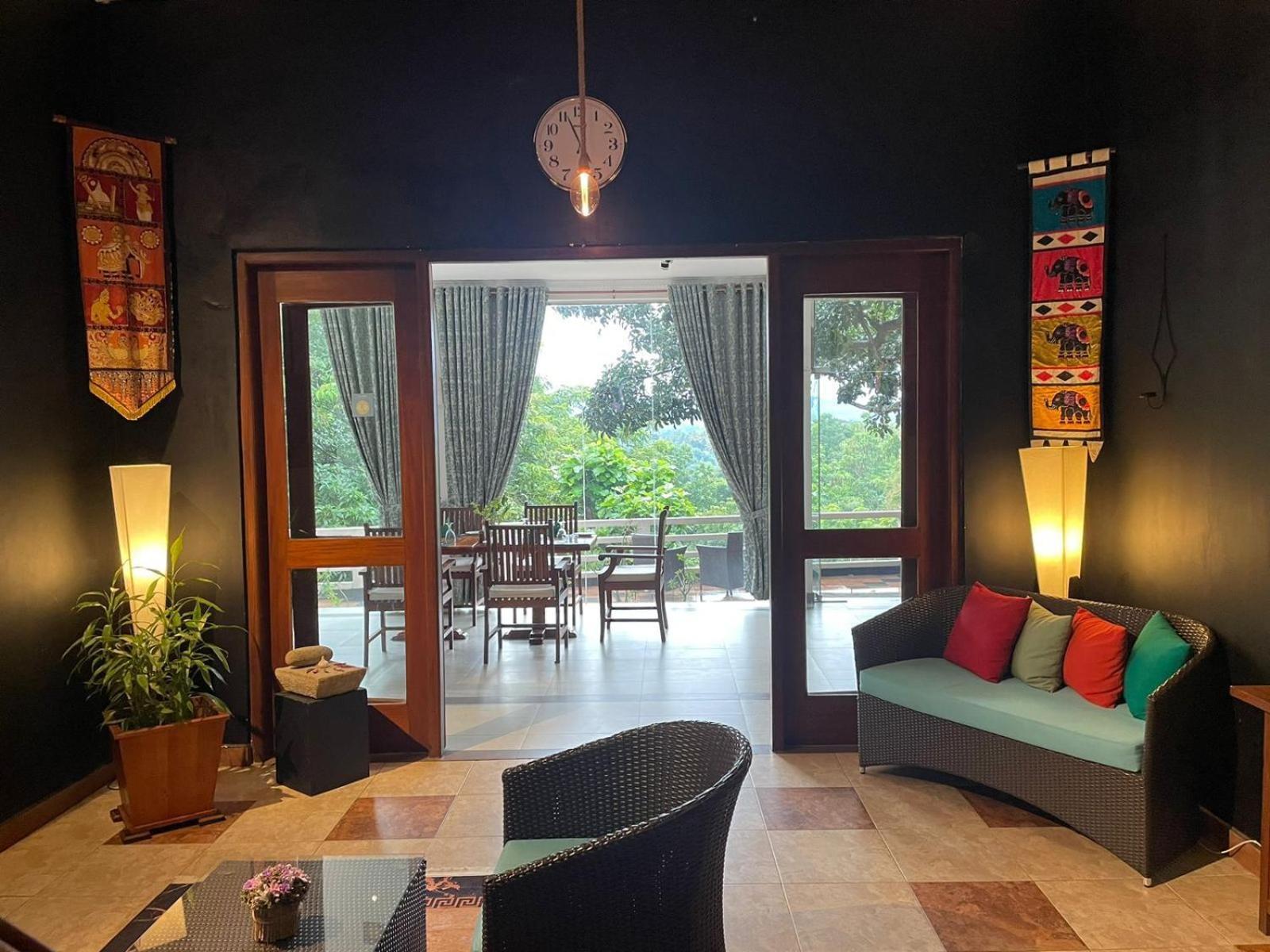 Elegant Hotel Κάντι Εξωτερικό φωτογραφία
