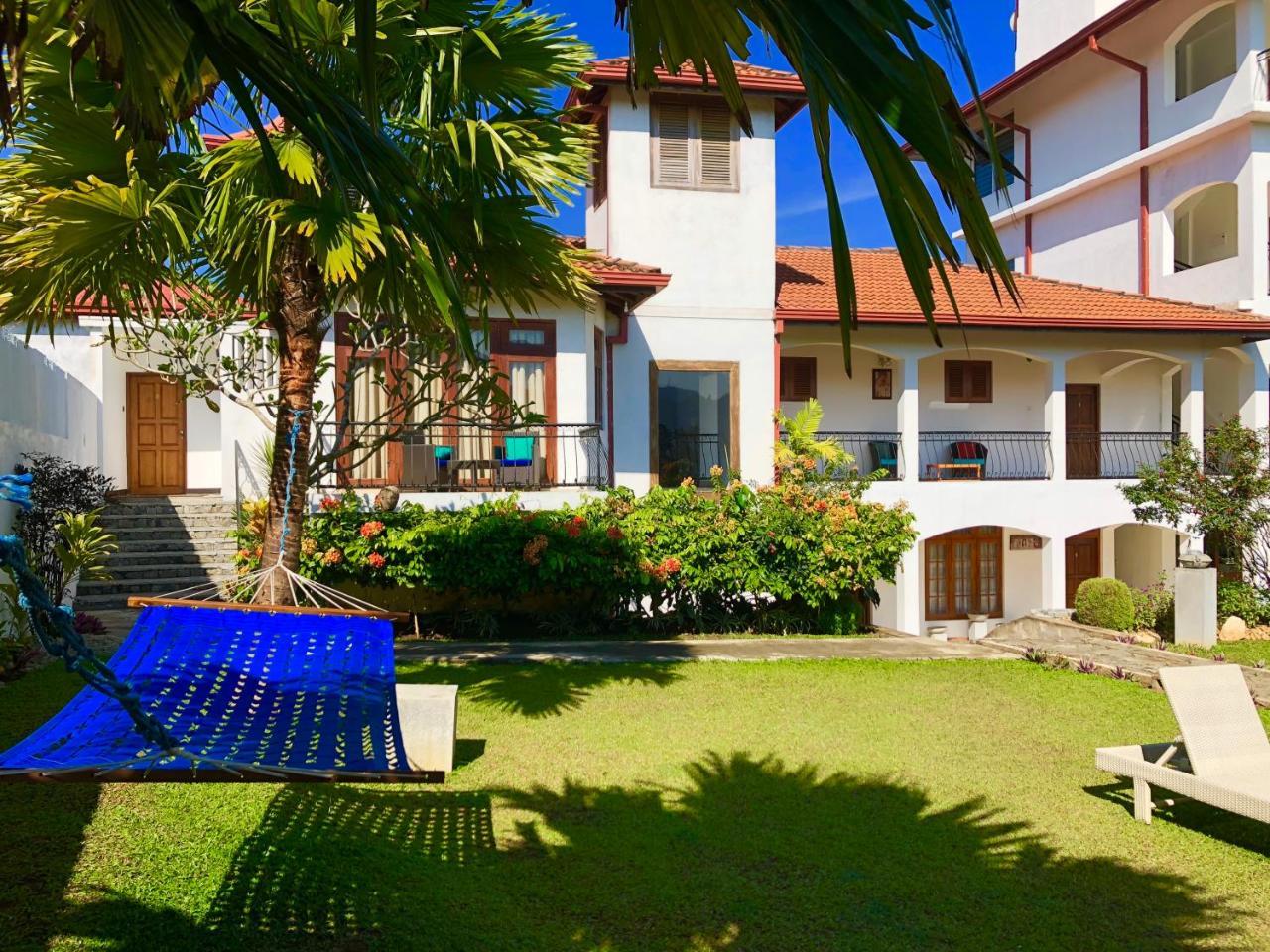 Elegant Hotel Κάντι Εξωτερικό φωτογραφία