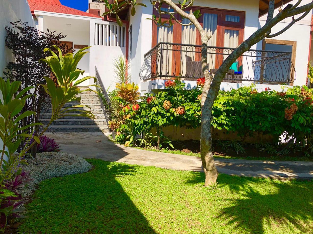 Elegant Hotel Κάντι Εξωτερικό φωτογραφία