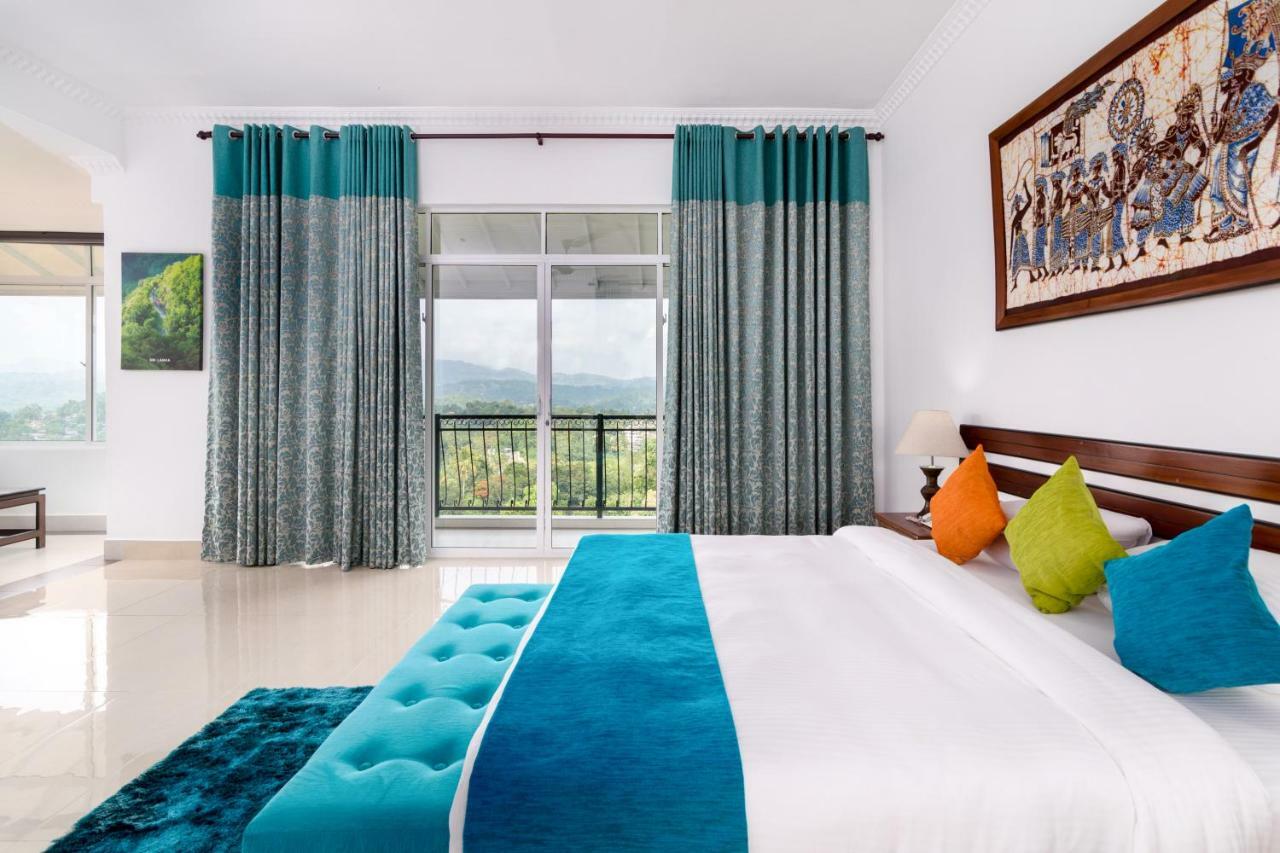 Elegant Hotel Κάντι Εξωτερικό φωτογραφία